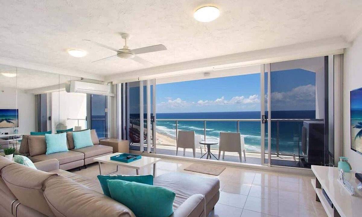 Surfers Paradise Apartment | 24B Peninsula Stylish Apt with Beach Views Surfers