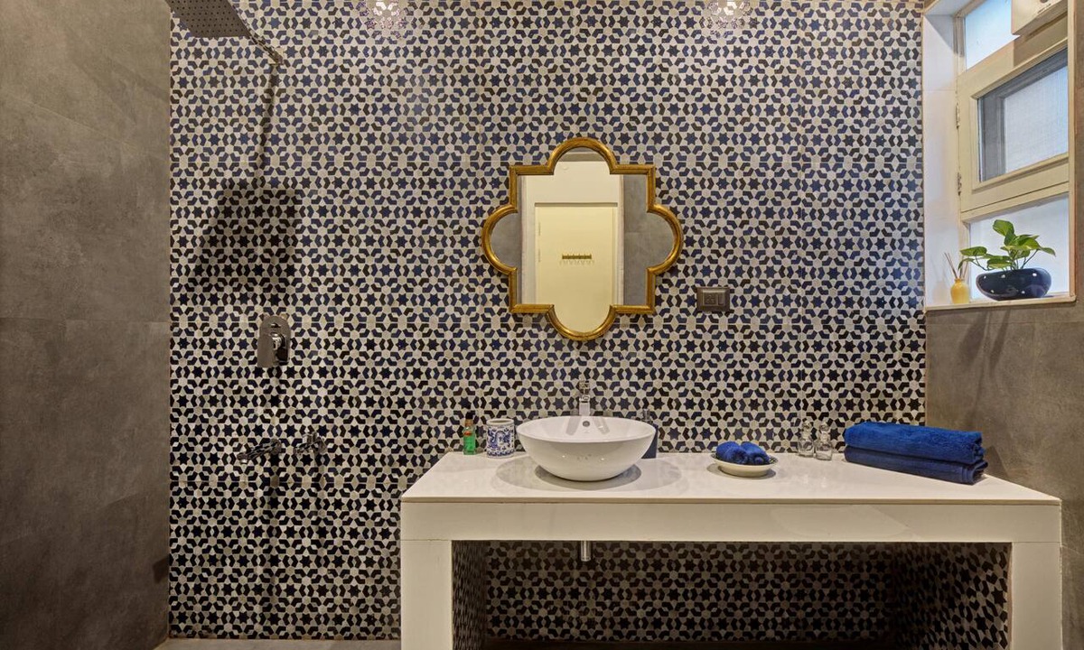 Jaipur House | 2bhk suite in a bungalow