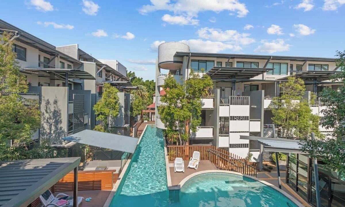 Teneriffe Apartment | 3-Bed Teneriffe Apartment - Pool | Gym | Parking