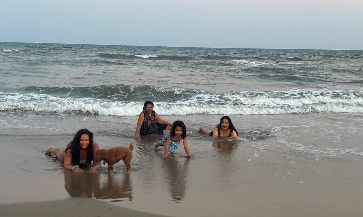 Tindivanam House | 4-bedroom luxury Beach villa on gorgeous Bay of Bengal,Tamil Nadu.pet friendly.