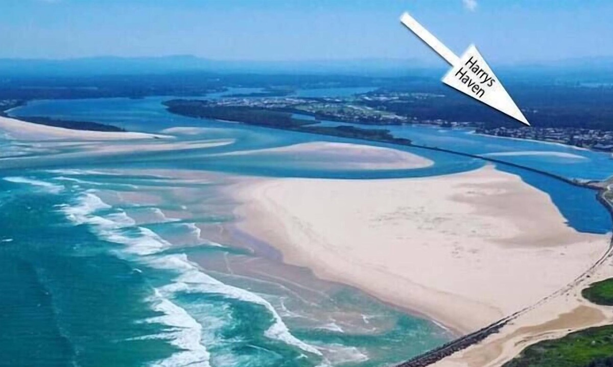 Harrington House | A beautiful coastal getaway close to everything!