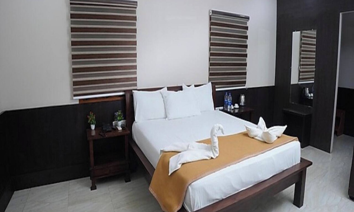 Sankarankovil Hotel | AAR Royal Residency