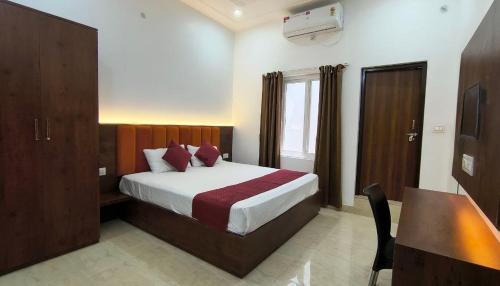 Faizabad Hotel | Aarambh Home Stay