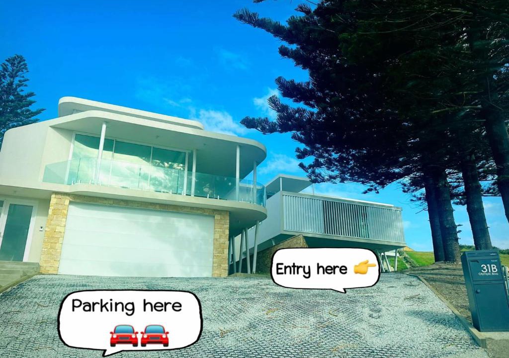 Port Kembla Bed & Breakfast | Absolute Beach Front