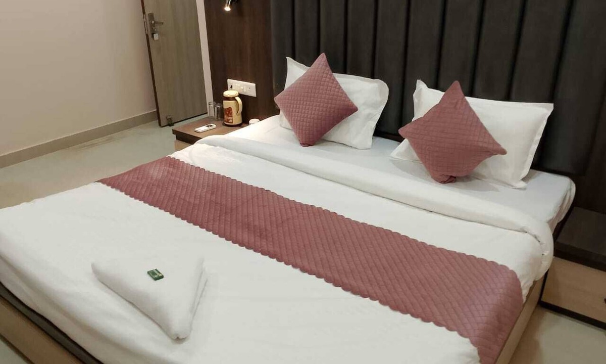 Sigra Hotel | Akay Guest House