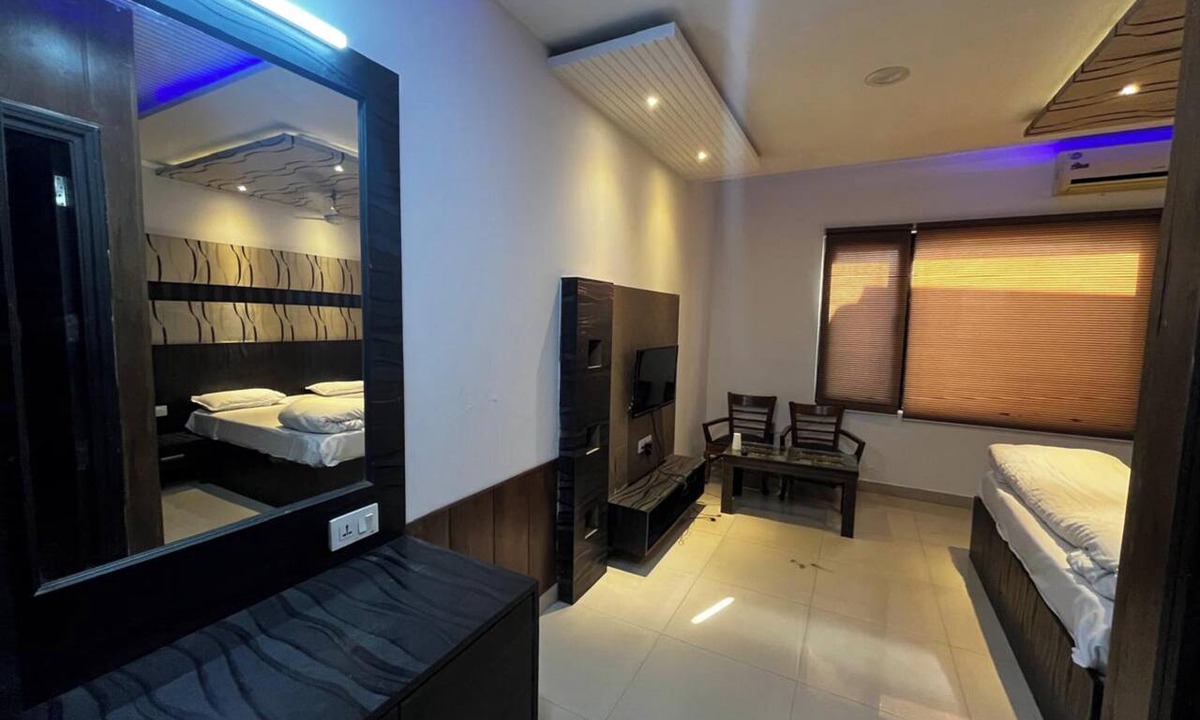 Nangal Hotel | Alitus Hotel in Nangal