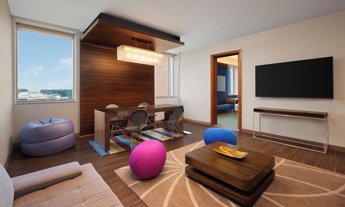 Kadubeesanahalli Hotel | Aloft by Marriott Bengaluru Outer Ring Road