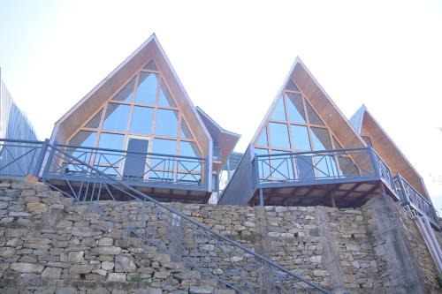 Narainkoti Hotel | Alpine Vista Wellness & Resort