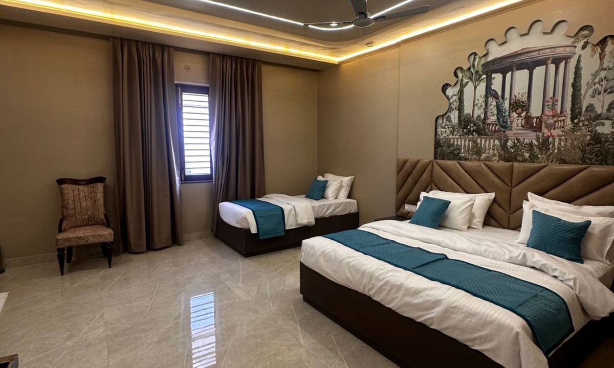 Agra Hotel | Ambassador Villa - An Experiential stay