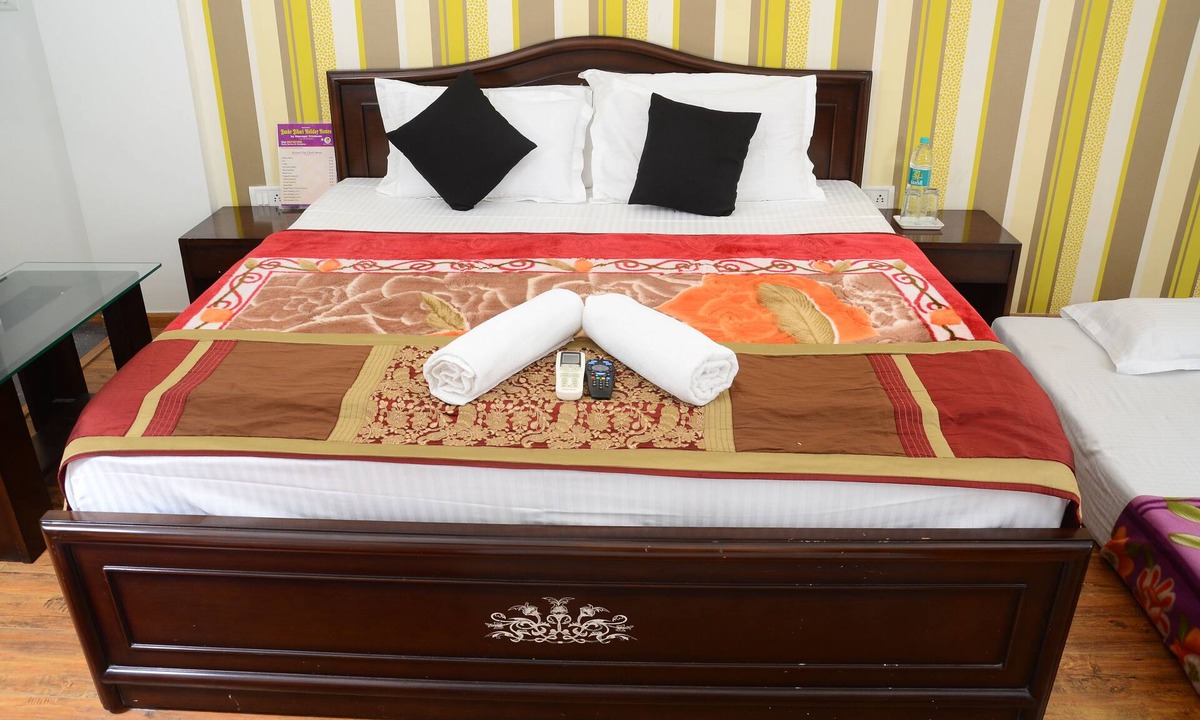 Etah House | ANAYA GUEST HOUSE & RESTAURANT ETAH