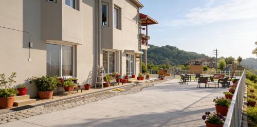 Landour House | Annfield Cottage with Mountain View 7BR Mussoorie