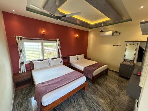 Kamalapur Hotel | Anu Paradise Hampi