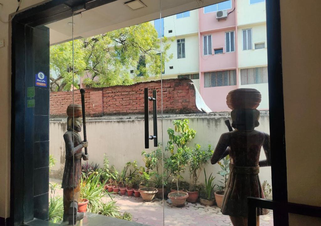 Mahmoorganj Bed & Breakfast | Avadh vihara Beds & Breakfast