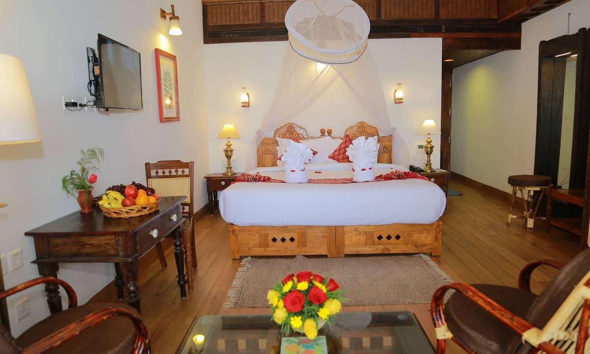 Chowara Resort | Ayursoma Ayurveda Royal Retreat