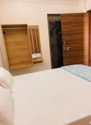 Gorakhpur Hotel | Baloonrooms