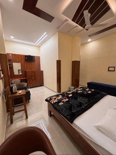 Rewari Hotel | Basant Residency