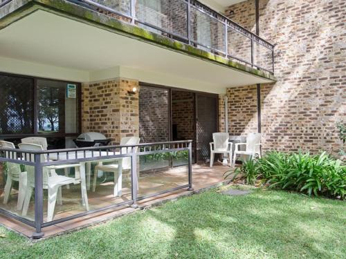 Nelson Bay Apartment | Bay Parklands 23 - Ground floor unit with air con, complex pool, spa, tennis court