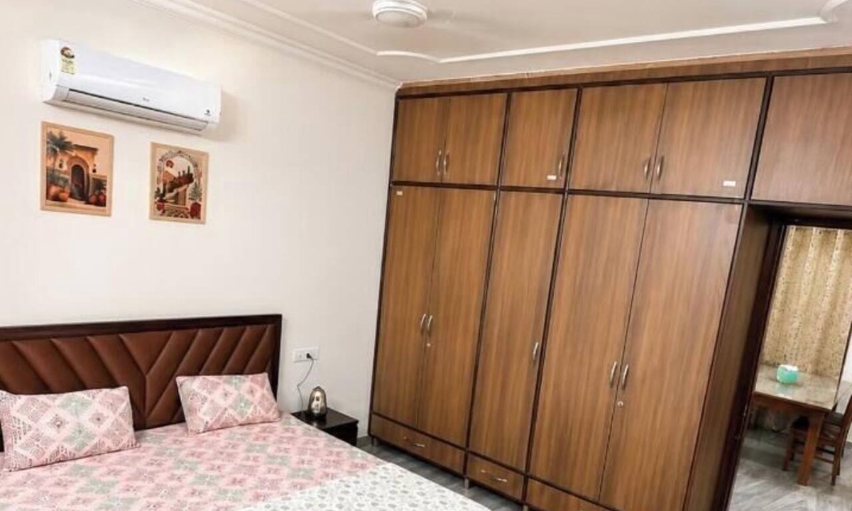 Chandigarh Apartment | Beautiful 3-BHK with Balcony in Sahibzada Ajit Singh Nagar Chandigarh Airport