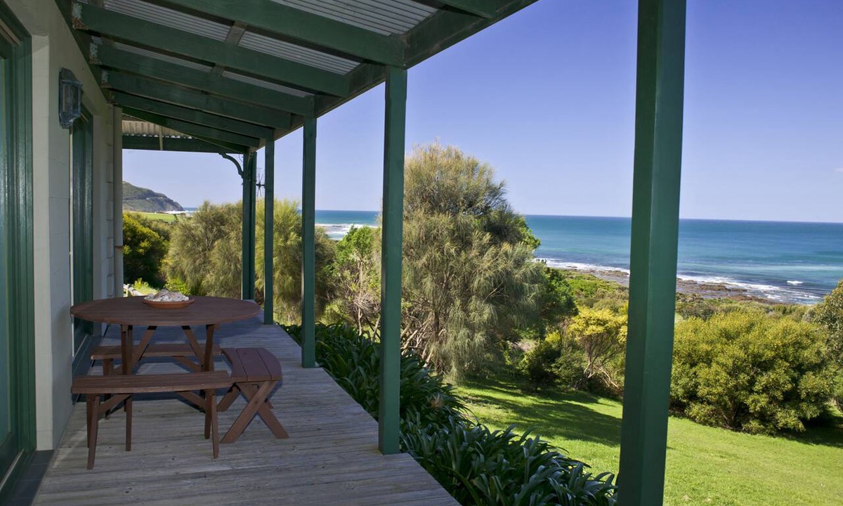 Wongarra House | Bennett's Beach House