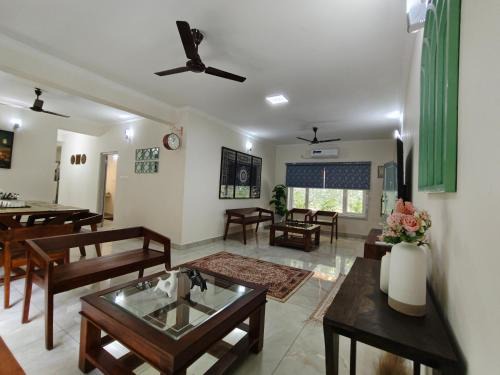 Thrissur Apartment | Best Homestay - 7 Elysee Homestay, Lapis