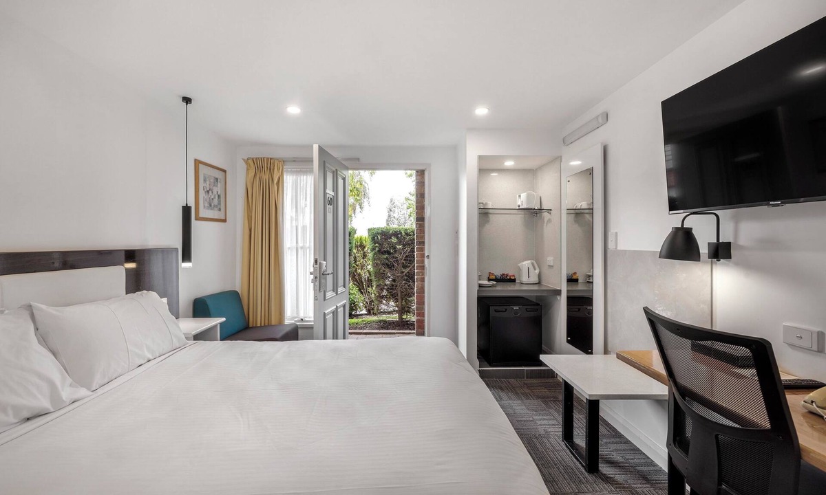 Highett Hotel | Best Western Plus Buckingham International