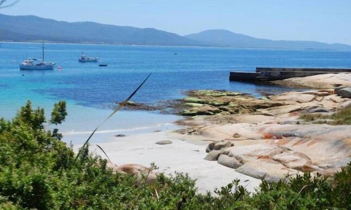 Bicheno House | Bicheno Beach House