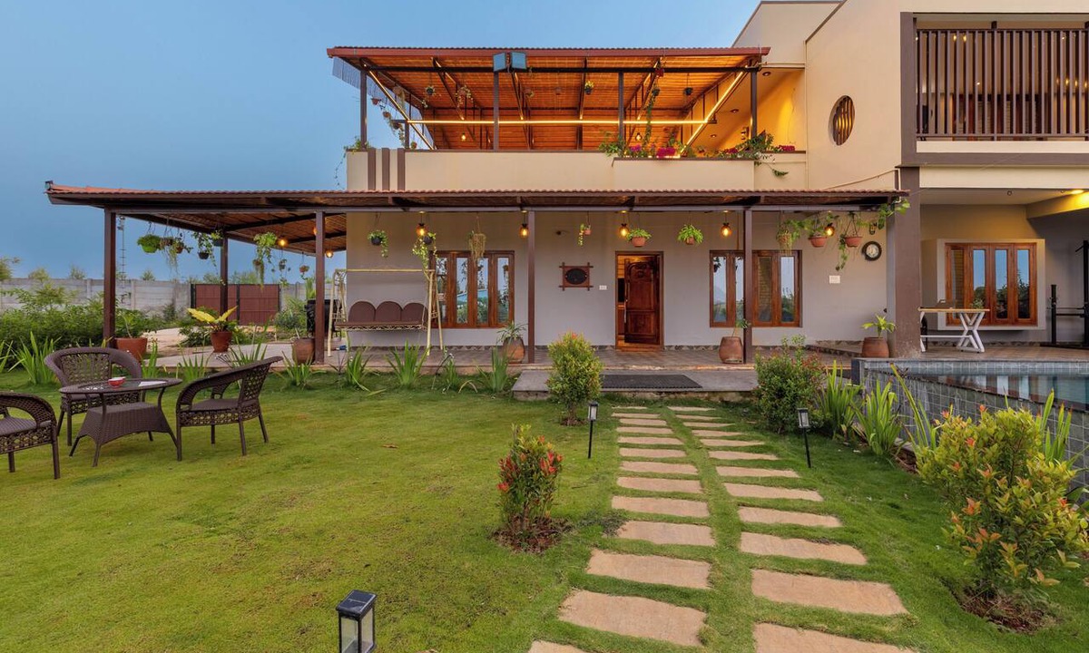 Doddaballapur Apartment | Blue Mirage Villa by Stayjadepoolnr Airportbbq