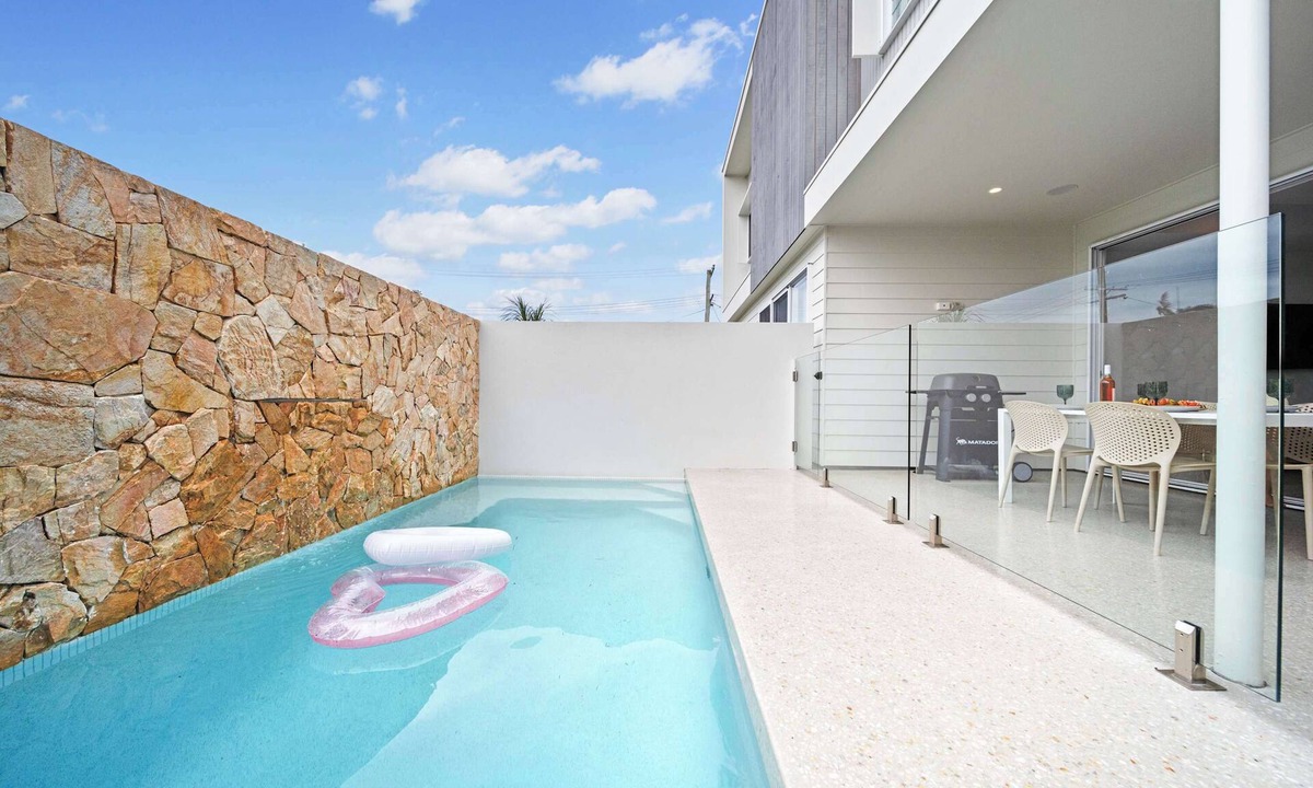 Bokarina Condo | Bluebird Villa - 3min Stroll to Bokarina Beach