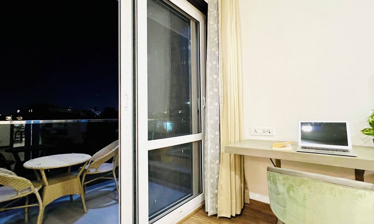Gurugram Apartment | BluO Medicity - Boutique Hotel Gurgaon