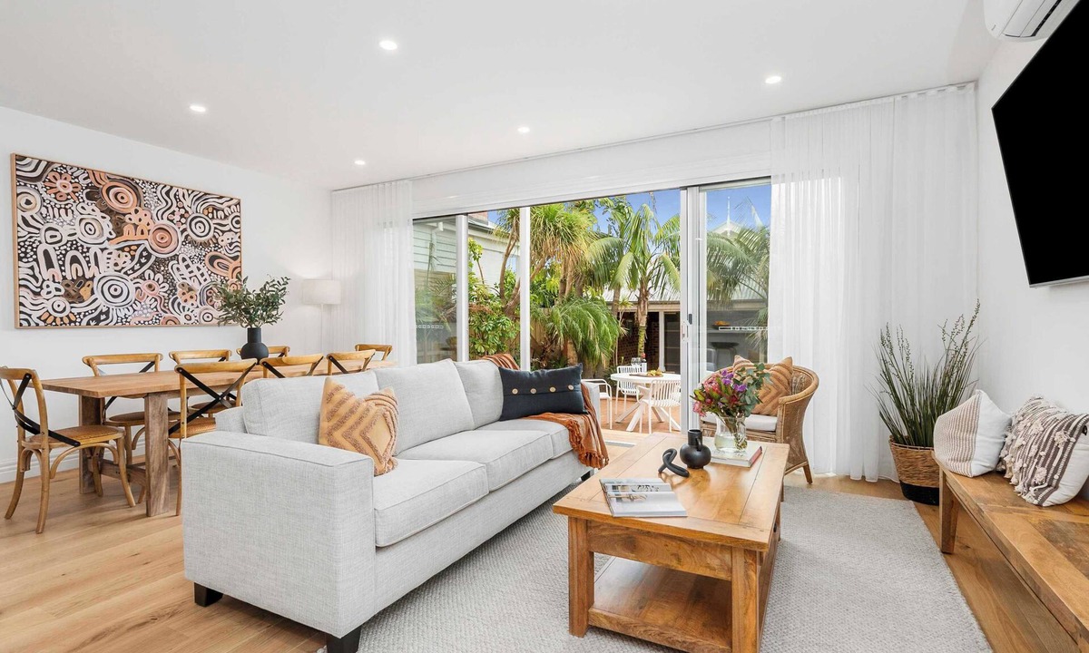 Geelong House | Bonnie Belle - Luxury Stay in Geelong CBD
