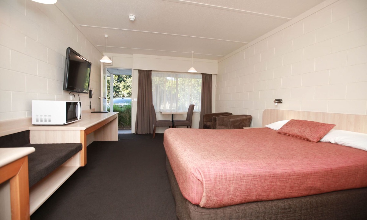 Burwood Hotel | Box Hill Motel