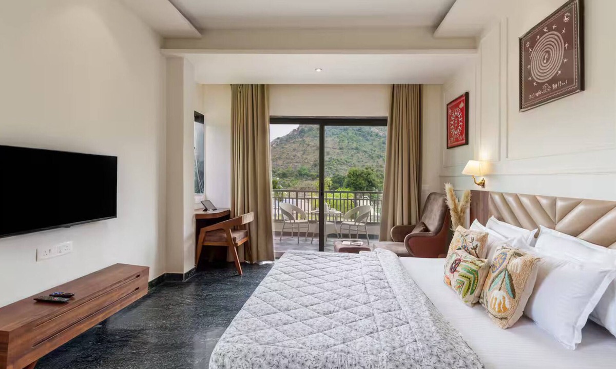 Gogunda Villa | Brijbagh by ORUVilla