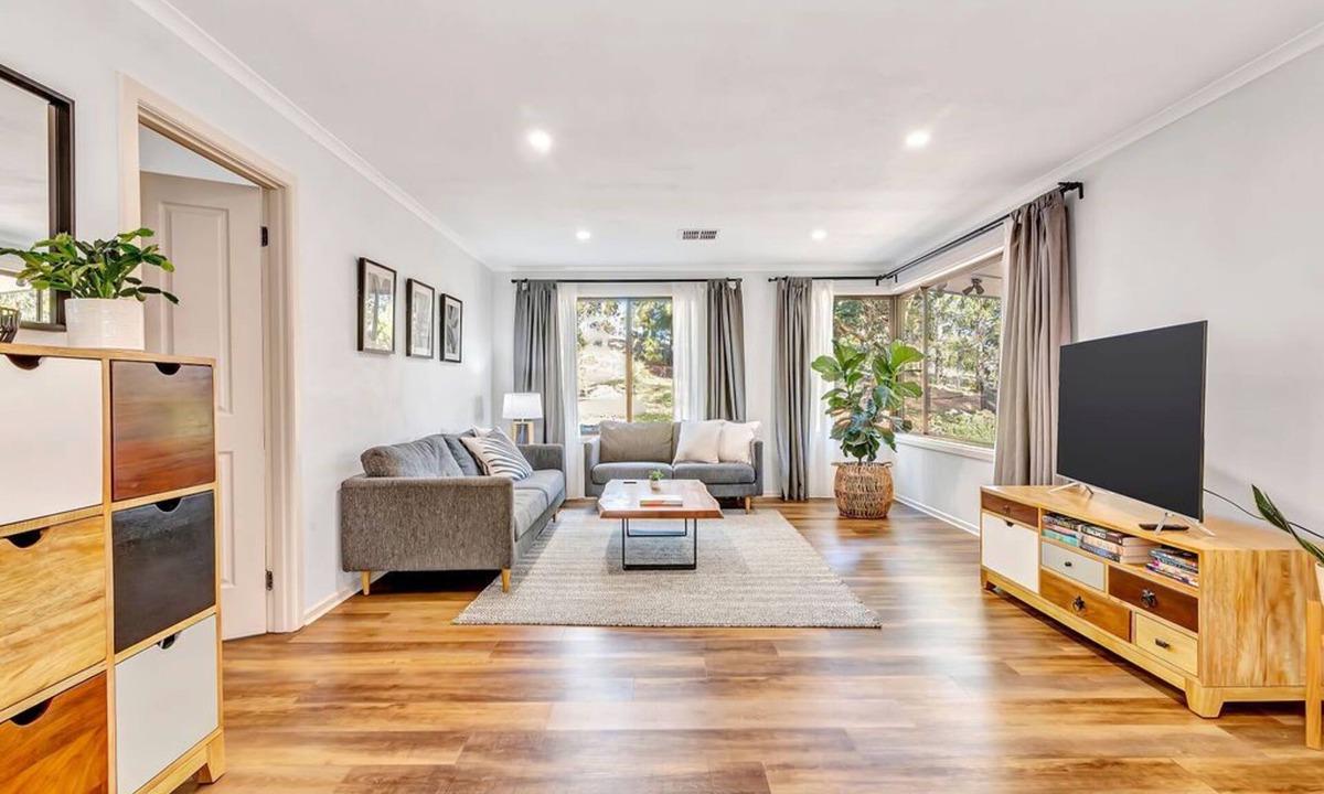 Willunga South House | Casa Angustum | Secluded Vineyard Retreat, Ocean Views & Unlimited WiFi