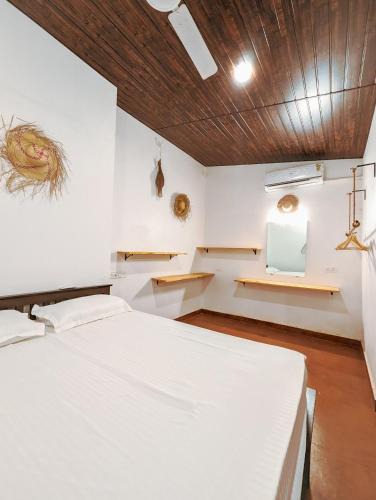 Vagator House | Casa de Samantha