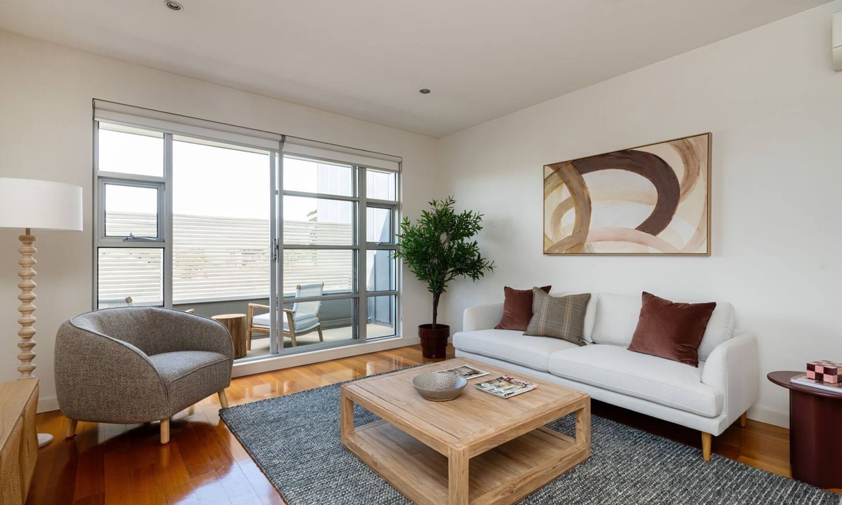Caulfield North Apartment | Chapter 14, Caulfield North