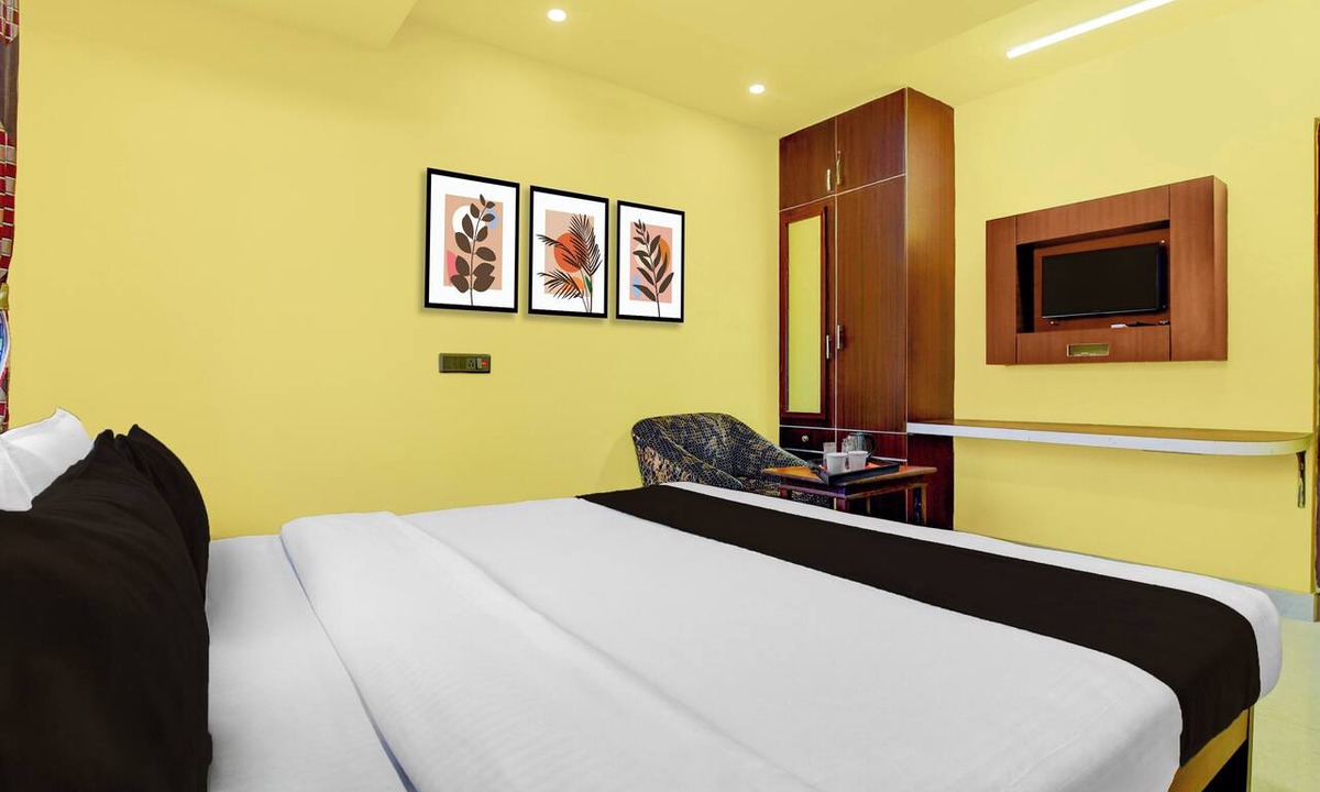 Asansol Hotel | Chittaranjan Railway