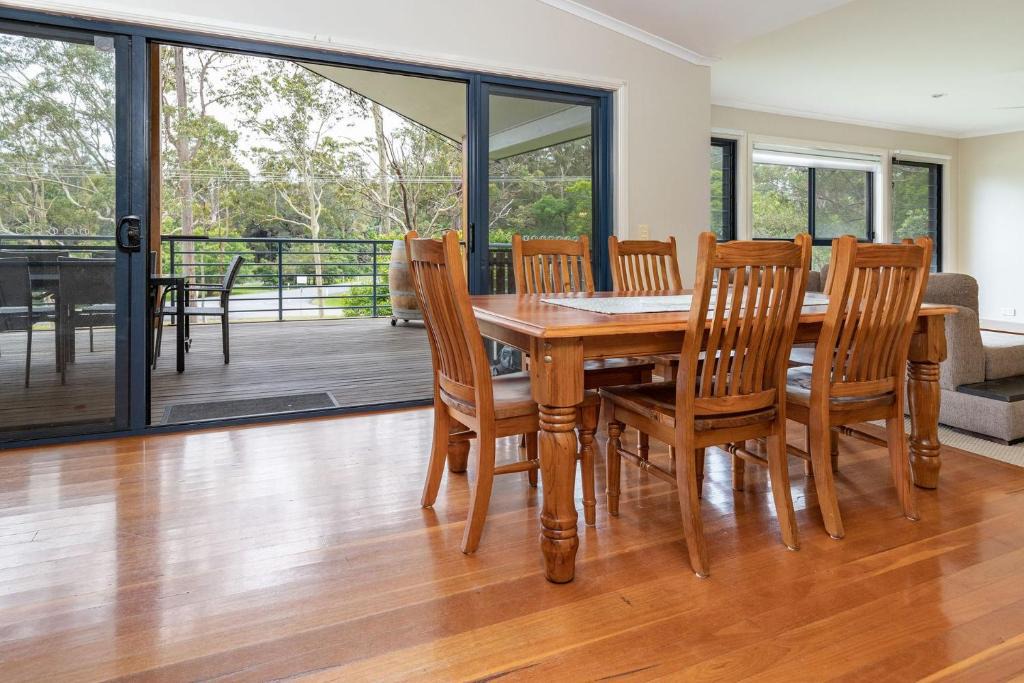 Elizabeth Beach House | Clarabelle Cottage