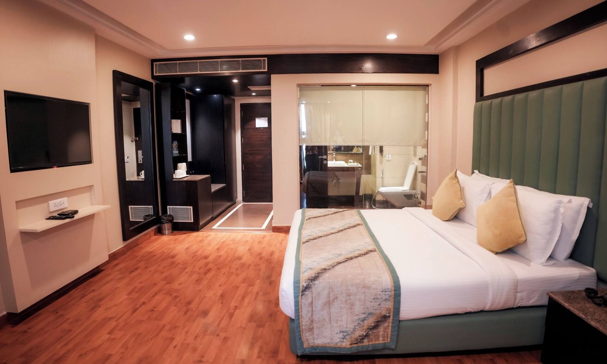 Bathinda Hotel | Clarion Inn Stella