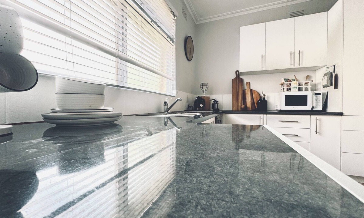 Echuca House | ✔️Close to EVERYTHING - Sprawling Port of Echuca Residence - 9 Guests