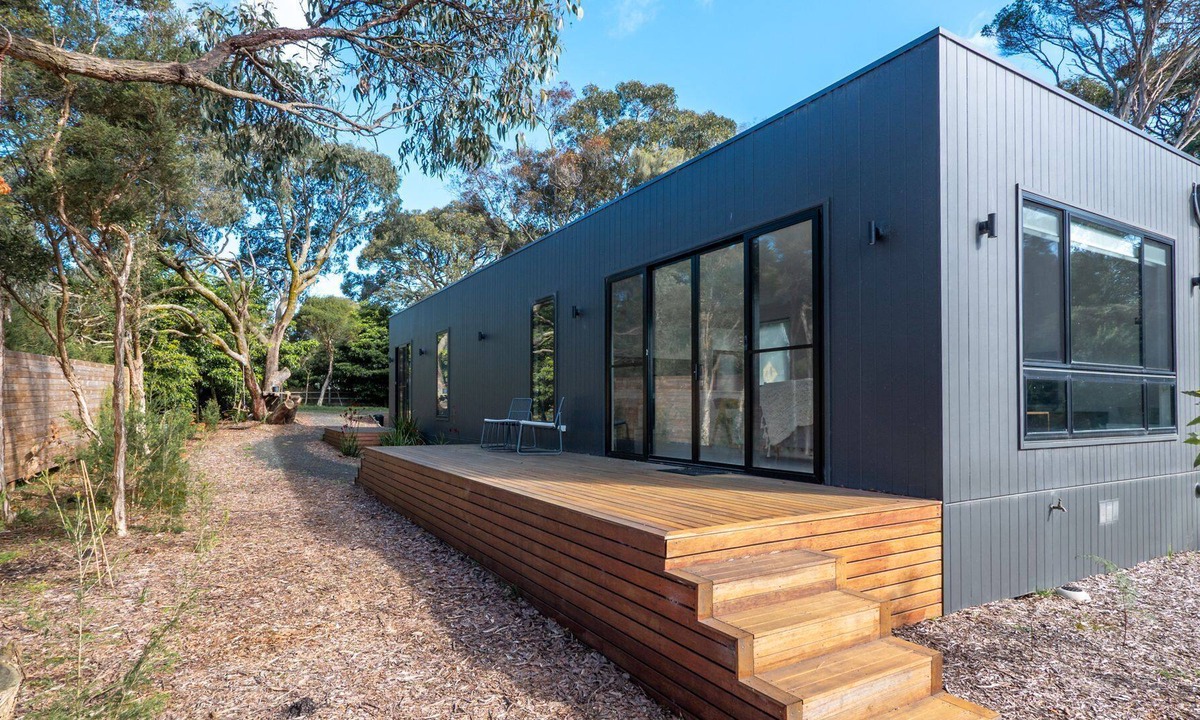 Walkerville House | Coastal Bush Retreat - Stunning woodland retreat