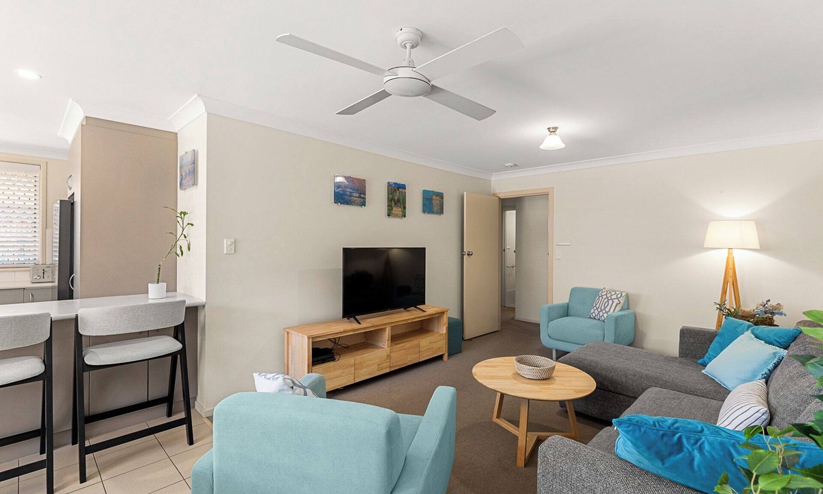 Urunga House | Coastal Townhouse, Walk Everywhere