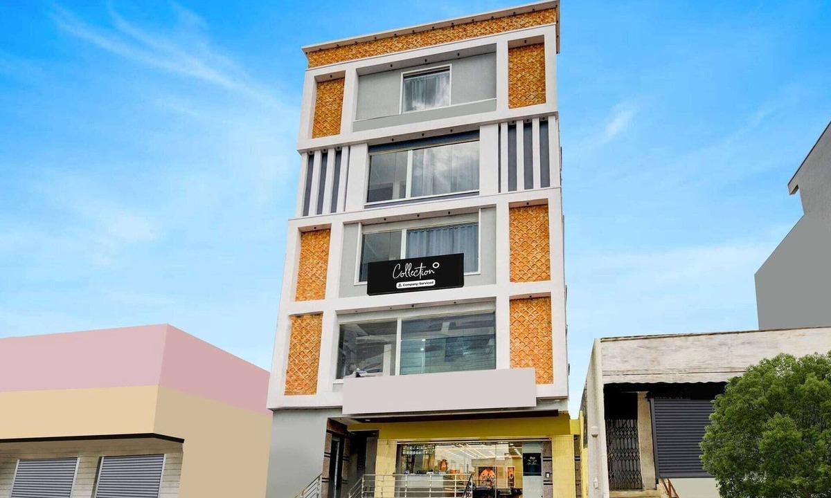 Hyderabad House | Collection O Priyadarshini Park Saroornagar