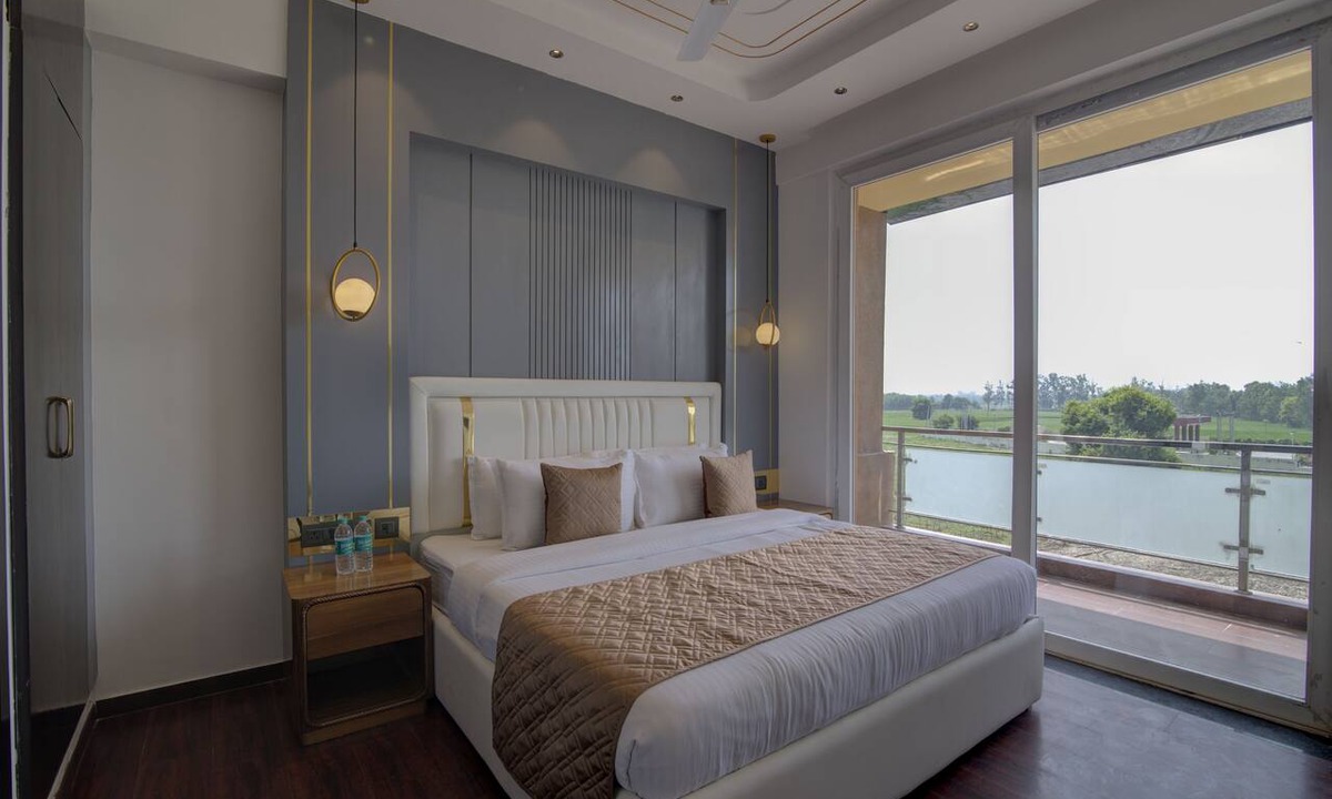 Karnal Hotel | Comfort Inn Karnal