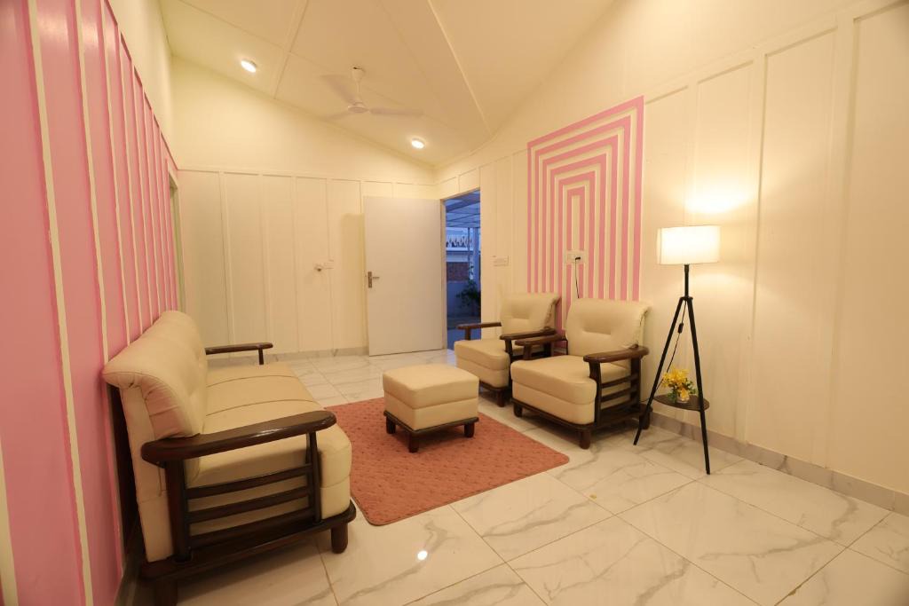 Ayodhya Apartment | Comfortable 2BHK Cottage Near Shri Ram Mandir, Ayodhya