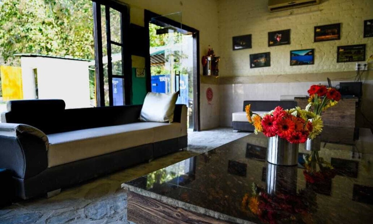Bail Parao Hotel | Corbett Tiger Unit of Gadabout Hotels