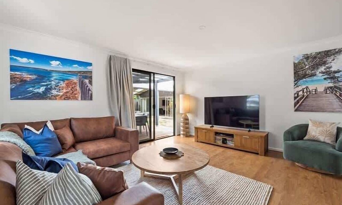 Dunsborough Cottage | Cormorant Cottage—Garden Beach Abode w/Game Room