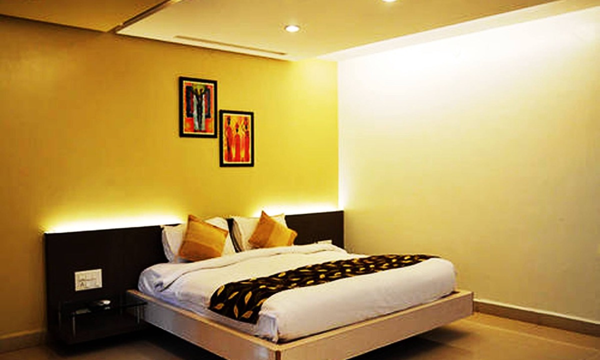 Hubli Hotel | Cotton County Club and Resort