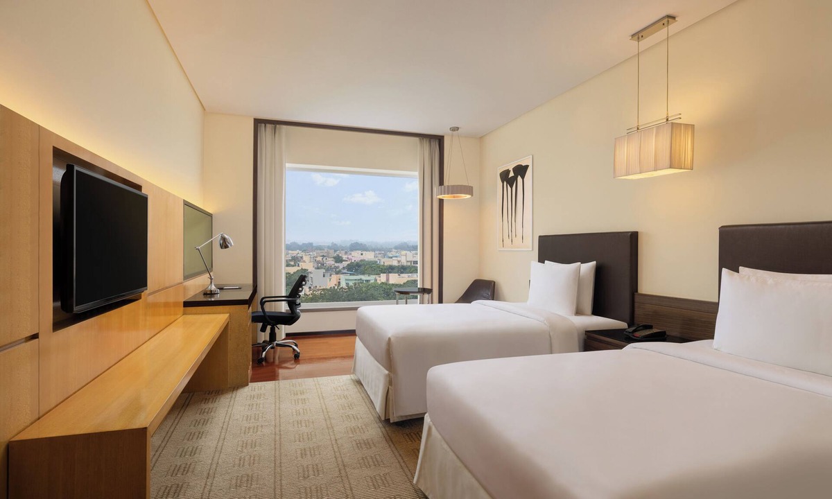 Bilaspur Hotel | Courtyard by Marriott Bilaspur