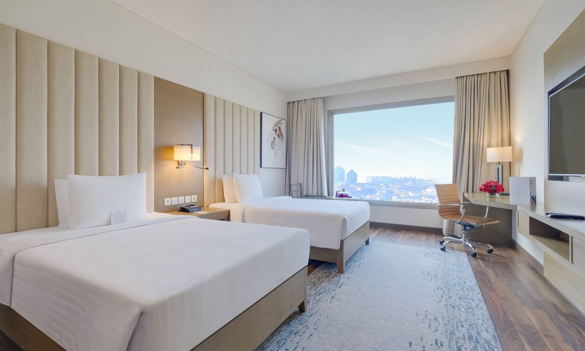 Sushant Lok Hotel | Courtyard by Marriott Gurugram Downtown