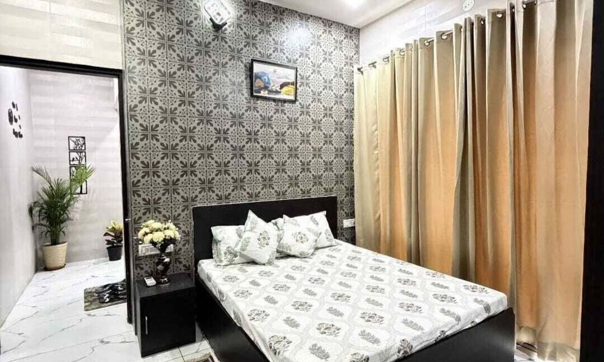 Vaishali Nagar Apartment | Cozy 1BHK in Vaishali Nagar Jaipur | AC | WiFi | Free Parking | Sleeps 3